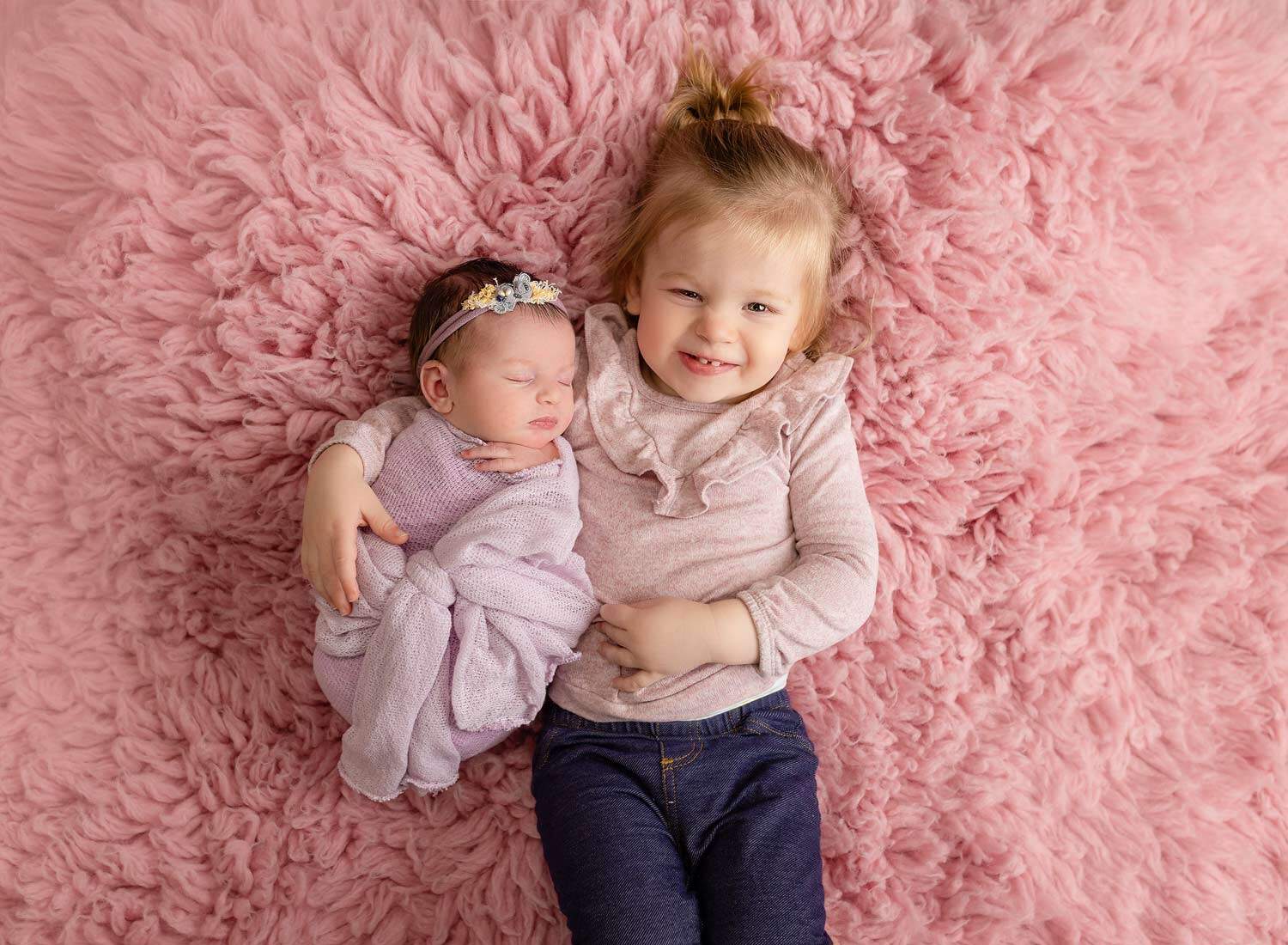 nj newborn photo shoot sibling
