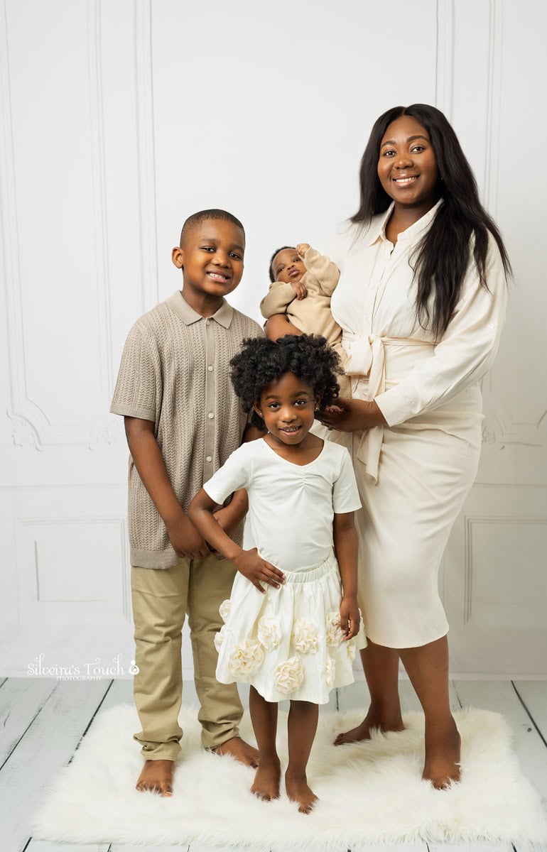mom and children photoshoot Hackettsstown